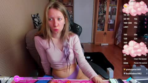 Mila online show from 04.02.26