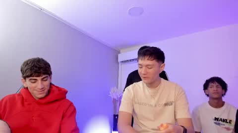 leonardfarrucknick and otis online show from 06.03.26
