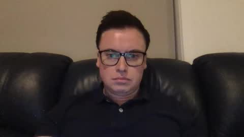 handsomelad457068 online show from 11.16.25