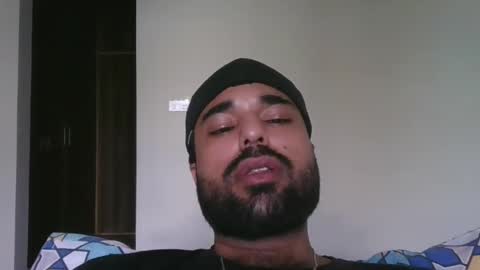 Snapshot of handsomemfker chatting on 09.17.25 Pakicock online show from 09.17.25