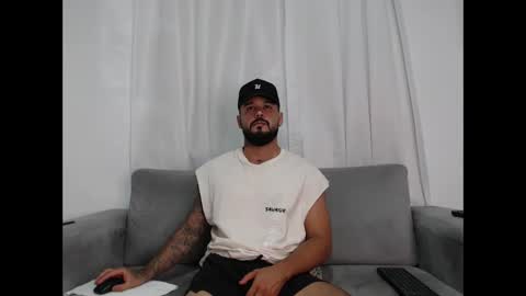 Snapshot of handsomen69 chatting on 03.05.26 Handsomen online show from 03.05.26