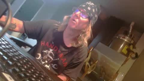 Handystudman online show from 01.12.25