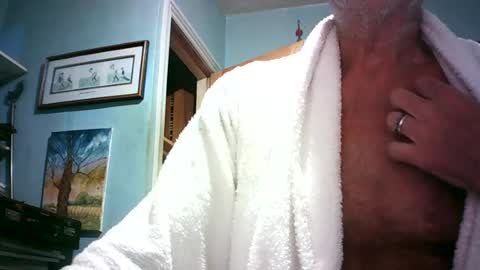 handymanforyou177322 online show from 08.04.26