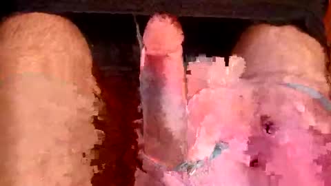 Snapshot of hanescockncum chatting on 03.20.26 hanescockncum online show from 03.20.26