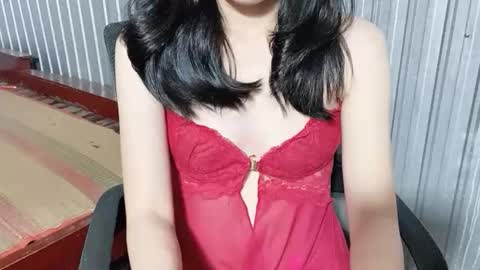 hani522308 online show from 04.19.26