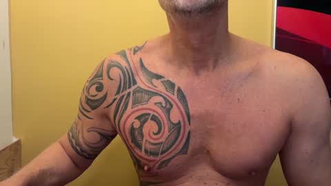 hanky online show from 12.04.24