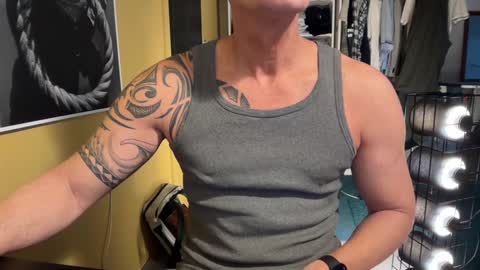 hanky online show from 12.31.24