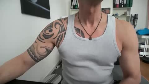 hanky online show from 03.24.26