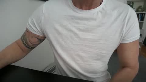 hanky online show from 04.01.26