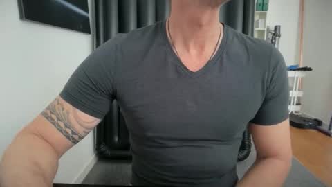 hanky online show from 04.15.26