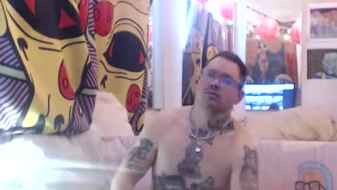 Snapshot of hankrams chatting on 02.24.26 hank rams online show from 02.24.26