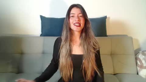 Hanna  online show from 02.12.26