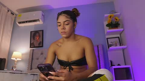 HANNA  online show from 01.15.25