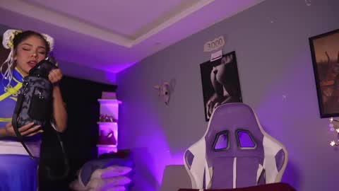 HANNA  online show from 10.05.25