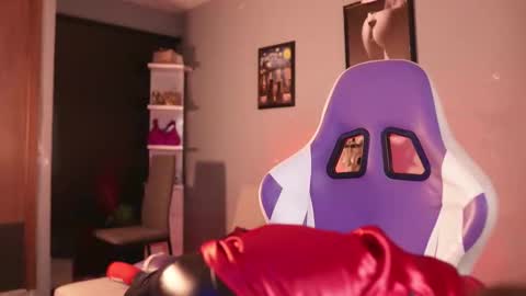 HANNA  online show from 10.10.25