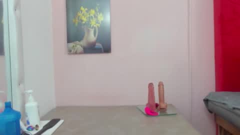 hanna_hornyx20 online show from 10.26.25