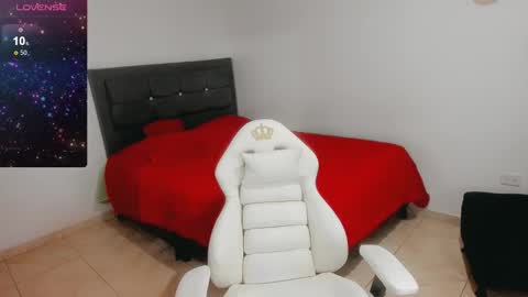 hanna_hottxx online show from 02.15.25