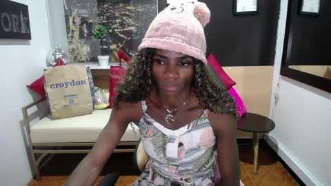 hanna_lamber online show from 01.12.25