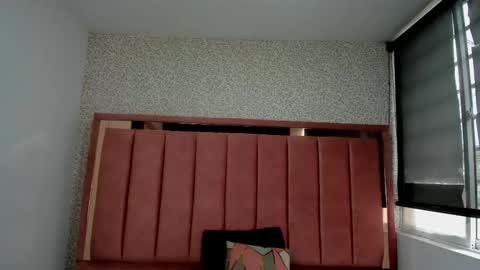  H A N N A  online show from 10.08.25