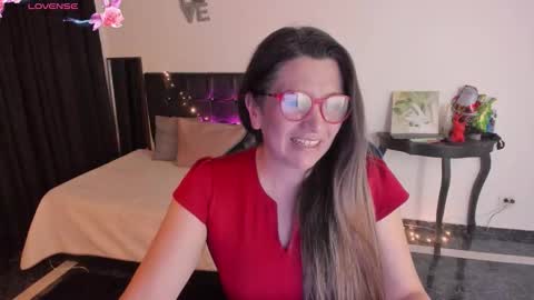 hanna_ma online show from 11.25.25