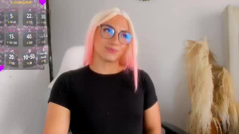 Hanna Capicorn online show from 02.21.25