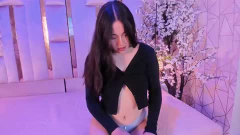 hannacollins_2 online show from 09.27.25