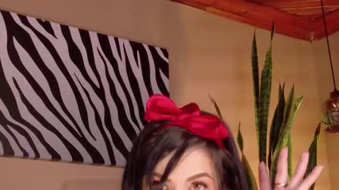 Hannah  online show from 10.01.25