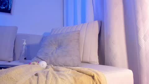 Hannah  online show from 03.09.25