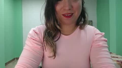 hannahevans2 online show from 04.18.26