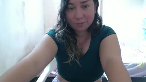 hannahevans2 online show from 04.30.26