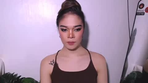 HANNAH online show from 06.25.26