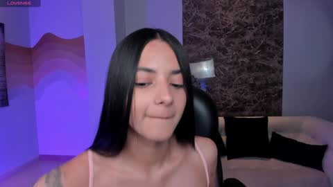 HANNAH J online show from 02.06.25