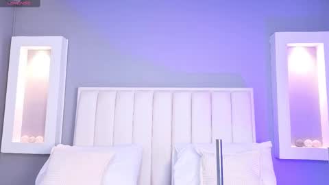 HannaPaola online show from 10.03.25