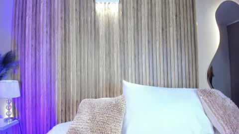 HannaPaola online show from 03.31.26