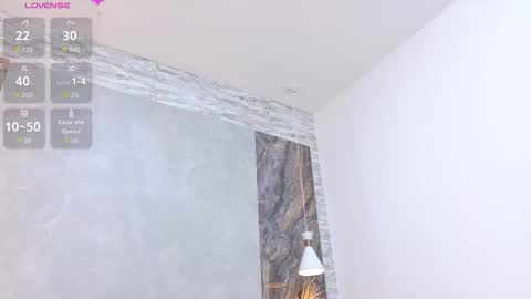 hannaprada1 online show from 12.18.25