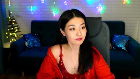 Snapshot of hannarosie chatting on 12.20.24 hannarosie online show from 12.20.24