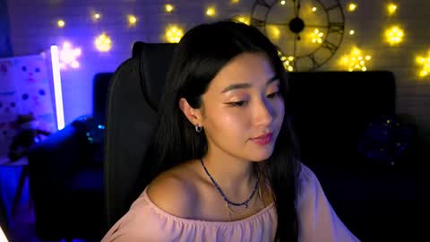 Snapshot of hannarosie chatting on 01.06.25 hannarosie online show from 01.06.25