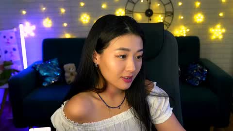 Snapshot of hannarosie chatting on 01.07.25 hannarosie online show from 01.07.25