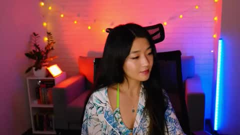 Snapshot of hannarosie chatting on 11.05.25 hannarosie online show from 11.05.25