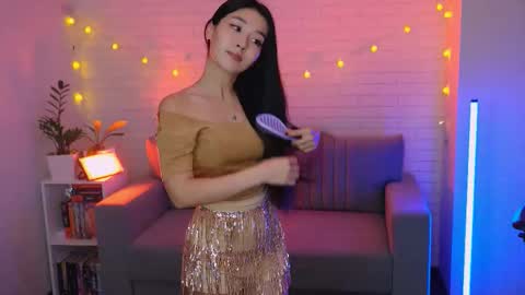 Snapshot of hannarosie chatting on 11.25.25 hannarosie online show from 11.25.25