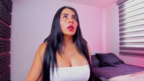 Hanna  online show from 02.05.26