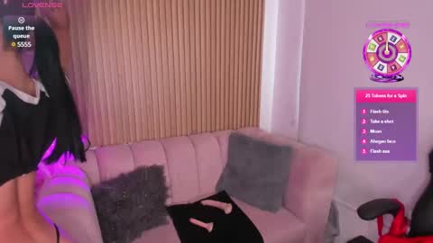 Snapshot of hannie_ws chatting on 12.28.24 Hannie ws online show from 12.28.24