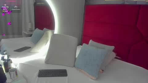 Hanny  online show from 02.17.26