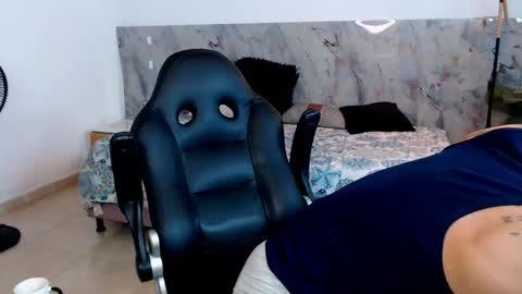 hanz_col online show from 11.21.25