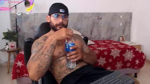 Snapshot of hanz_col chatting on 02.20.26 hanz_col online show from 02.20.26