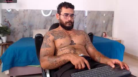 Snapshot of hanz_col chatting on 03.05.26 hanz_col online show from 03.05.26