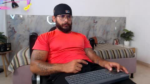 hanz_col online show from 04.02.26