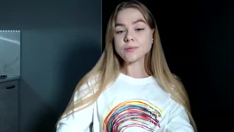 happy_fox_ online show from 11.15.25