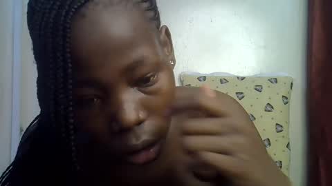 happy_kienyeji online show from 11.10.25