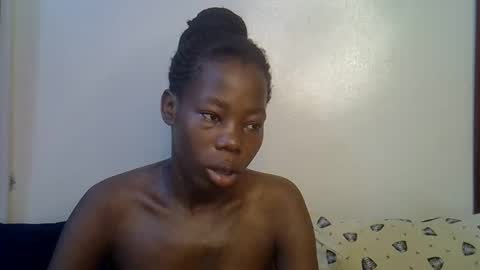 happy_kienyeji online show from 12.19.25